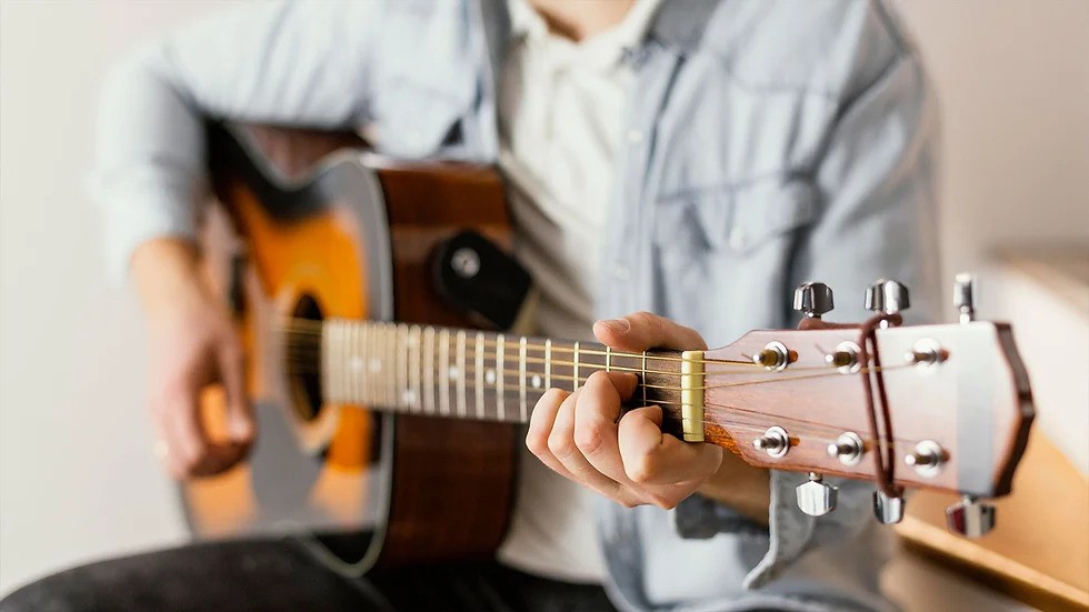 Gitar çalmaya başlamak