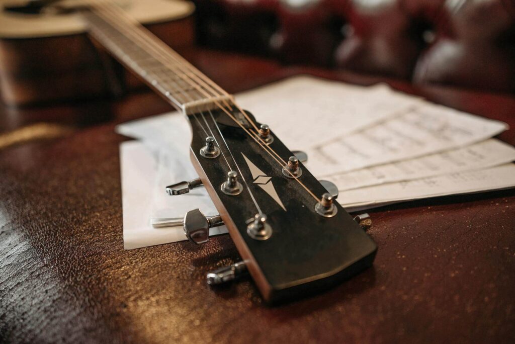 Gitar akord etme temel yöntemler