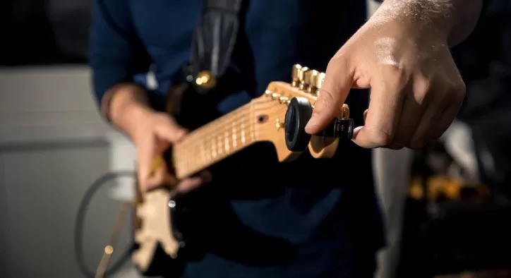 Gitar akord etme