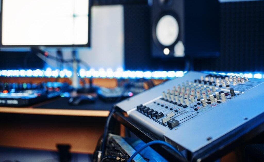 Sound card selection key features