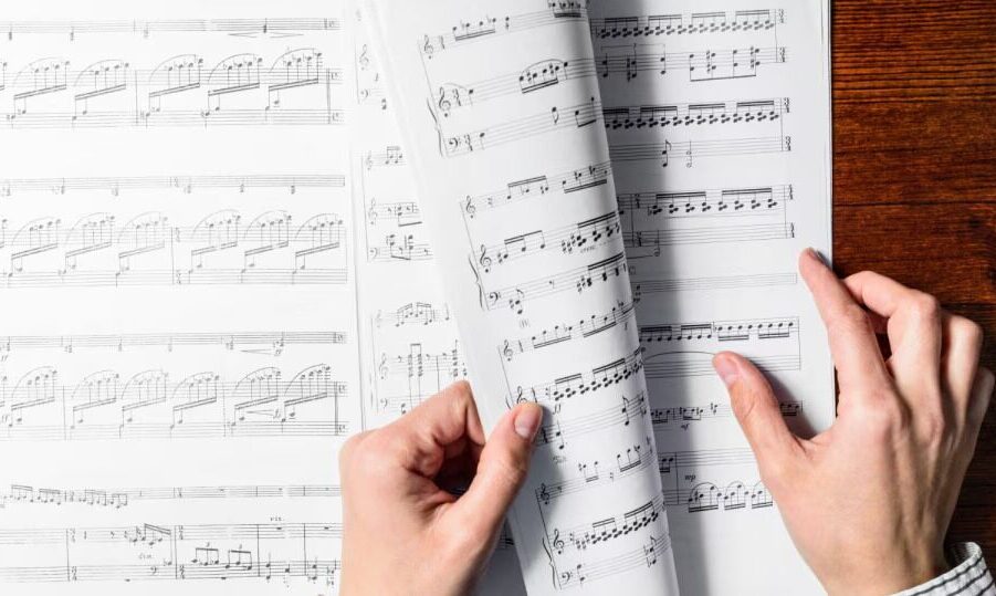 Essential music terms and for beginners