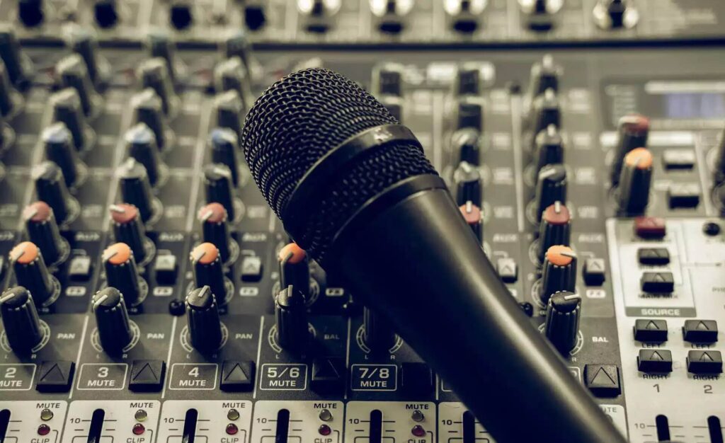 Mixte derinlik ve alan hissi