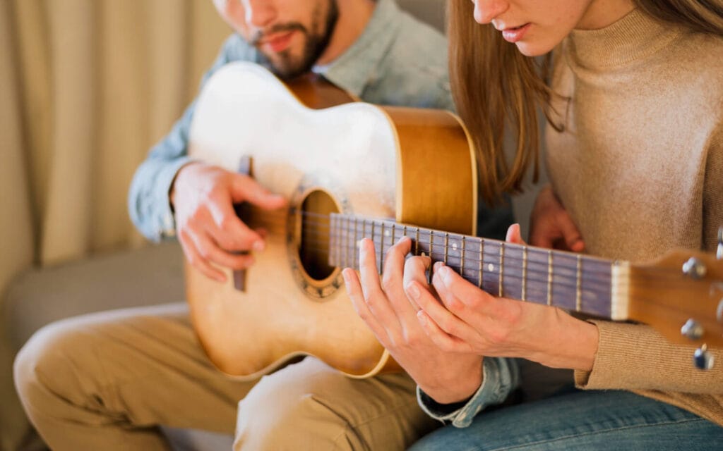 Learn guitar fast by avoiding common mistakes