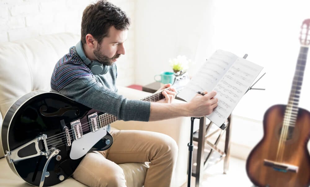 Quiet guitar practice