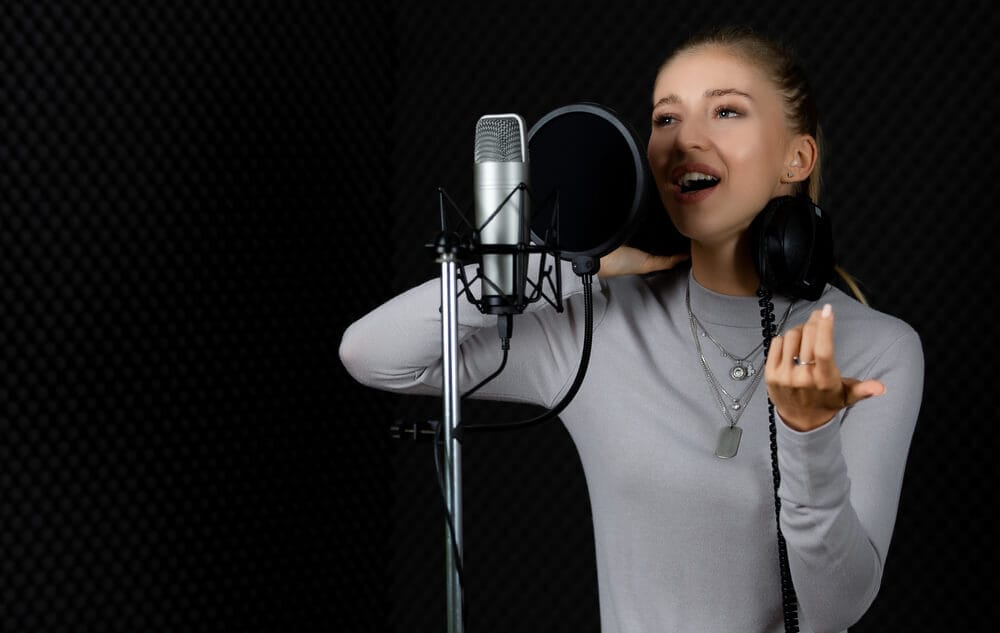 Vocal voice hoarseness